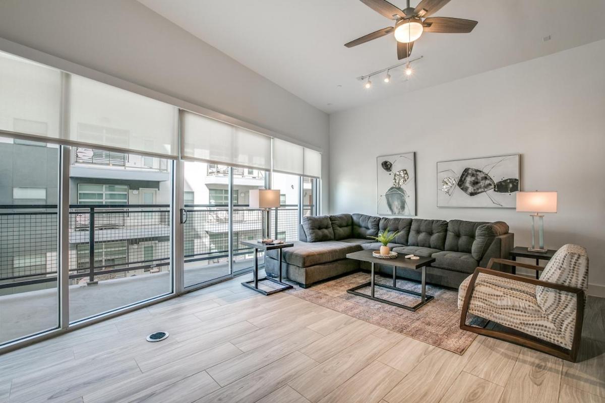 Destination At The Cedars 307 Apartment Dallas